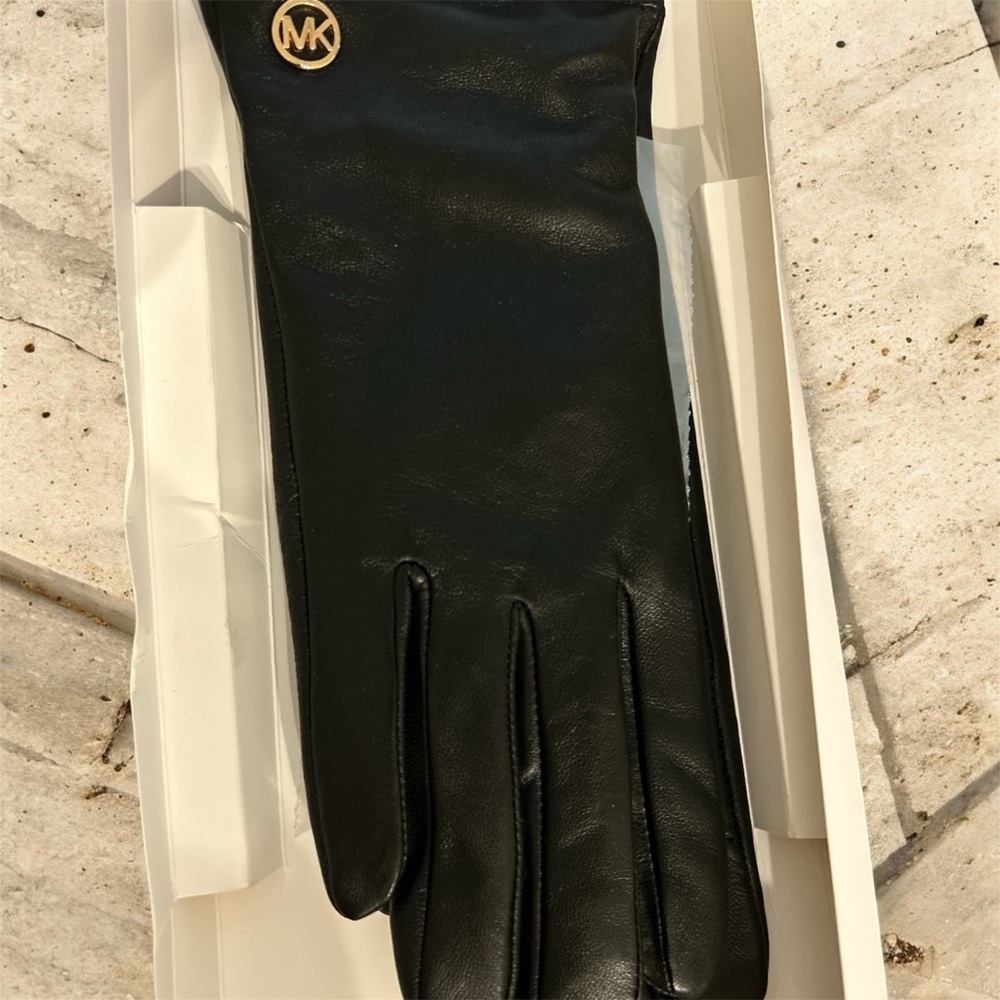 Michael Kors Black Leather Gloves with Gold Logo